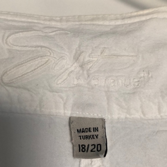 Avenue 100% Cotton Top - Picture 4 of 11